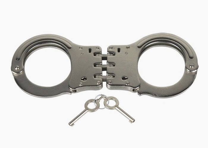 Folding Style Police Grade Handcuffs Primary Colors Diameter 45mm76mm