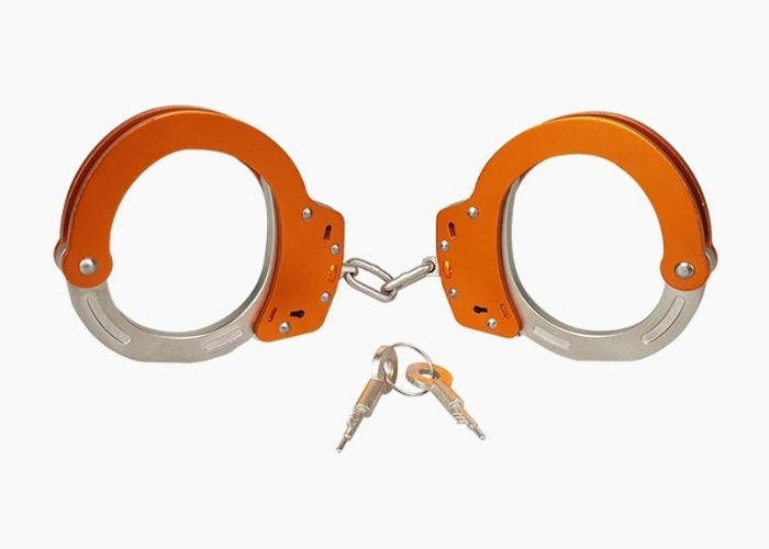 peerless titanium handcuffs