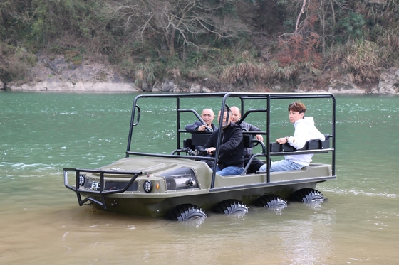 Electronic Fuel Injection Military Armored Vehicles 830KG with 60 Km/h Land Speed