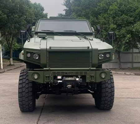 830KG Entire Weight Armored Security Vehicle Full Time Four-Wheel Drive Technology